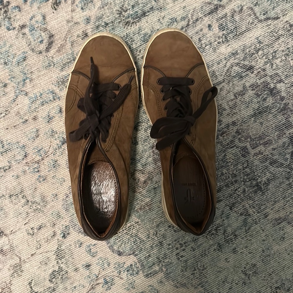 COPY - Men’s size 10 Frye shoes